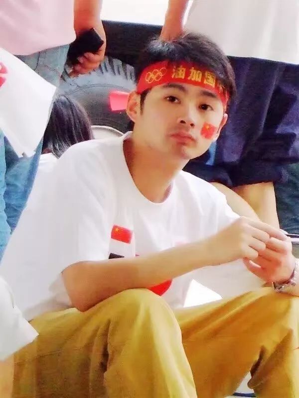 提到湖南本土相声,除了大兵,不得不提的还有