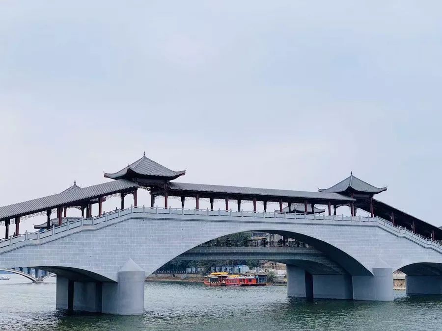 淡水东门桥图片