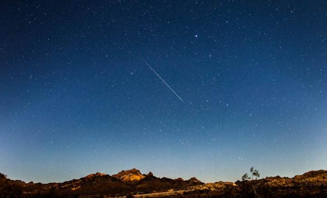 极大预计出现在北京时间12月14日8时50分,天顶每时出现率(zhr)可达150