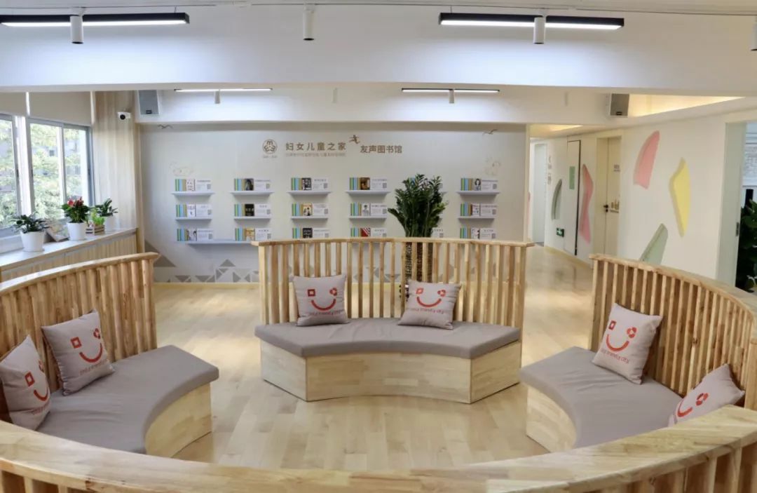 2019年全面升级"1 10 126 n"个妇女儿童之家,通过"3 n"模式标准化建设