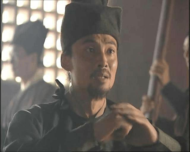 武松一案,知府吃原告,康节级和叶孔目吃被告,最后取一个双方都不得罪