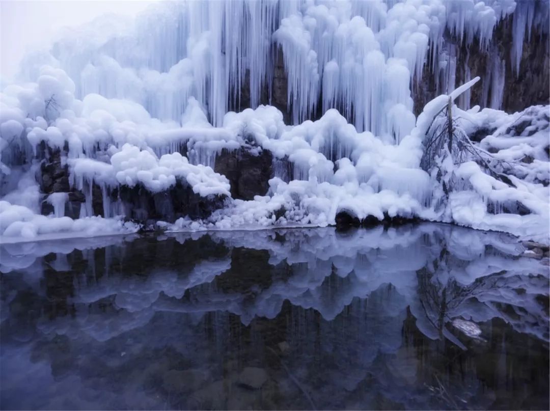 豫西大峡谷巨资打造"奇幻·冰雪大世界"开园,唯美壮观,超级震撼!