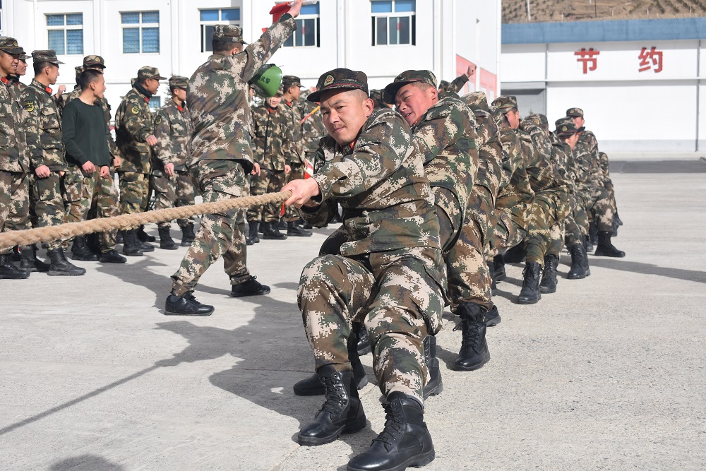 甘肃甘南武警支队新兵图片