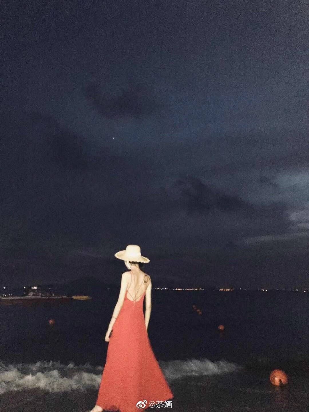 女神背影杀暴击啊啊啊啊我鼻血狂喷