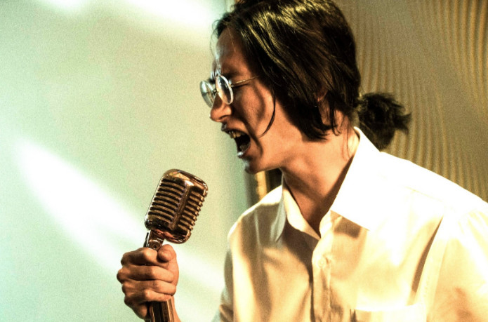 十月《江湖无难事》(10月9日 )导演: 高炳权主演: 邱泽,黄迪扬,姚以缇