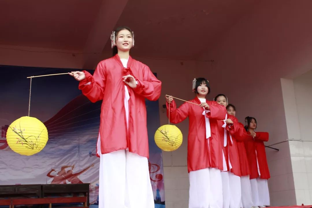 梦想三中爱在心中立在行动兰溪市第三中学2020元旦文艺汇演