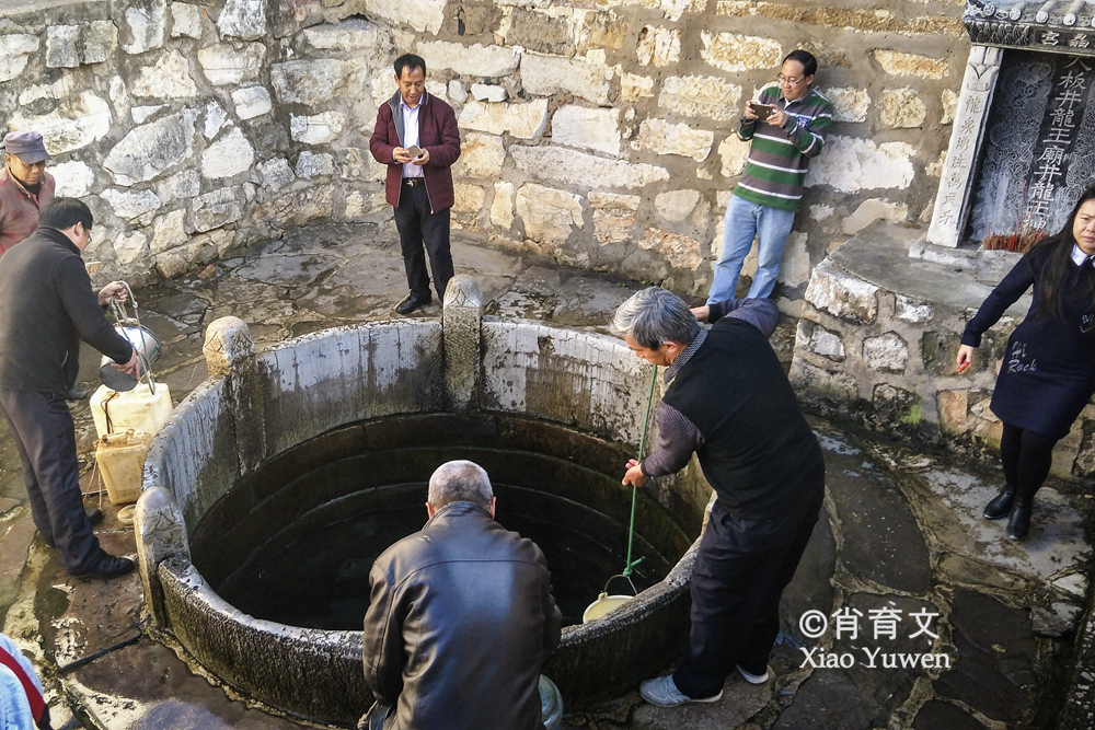 井水|建水藏着200多口古井，是一道美丽风景线，它成就了云南名吃建水烤豆腐