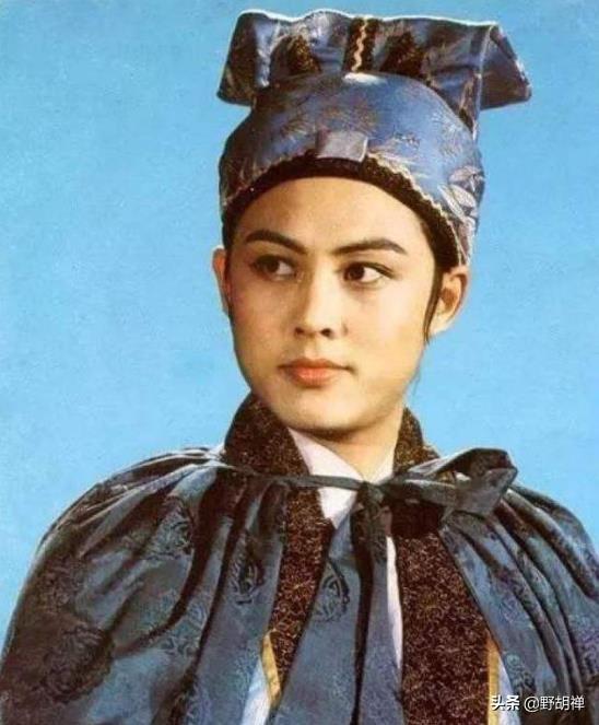 20岁演《红楼梦》第一美男子,走红后却自觉形象不佳,十年不拍戏_贾琏