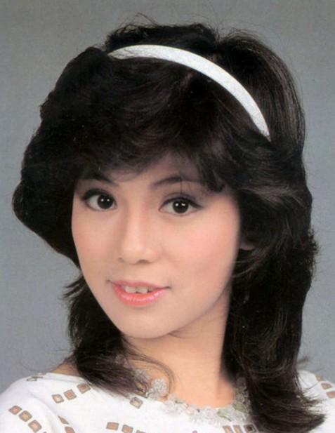 23岁入选香港小姐,一角成名再无人能及,事业巅峰期却为情自杀_翁美玲