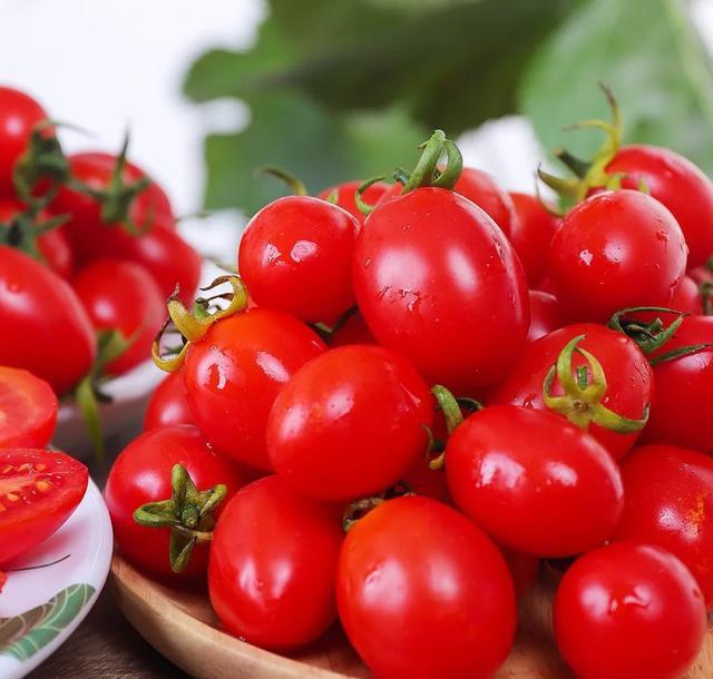 辰颐物语海南千禧果清甜爽口瘦身美白利器