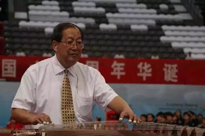 著名筝乐作曲家山丹丹花开红艳艳作曲者焦金海老师将在古筝跨界春晚
