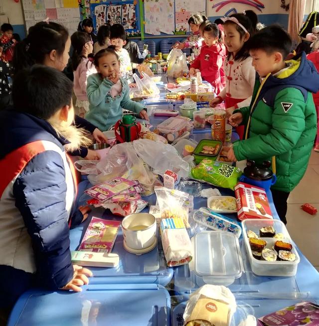 北京十一学校丰台小学举办首届狂欢节喜迎元旦