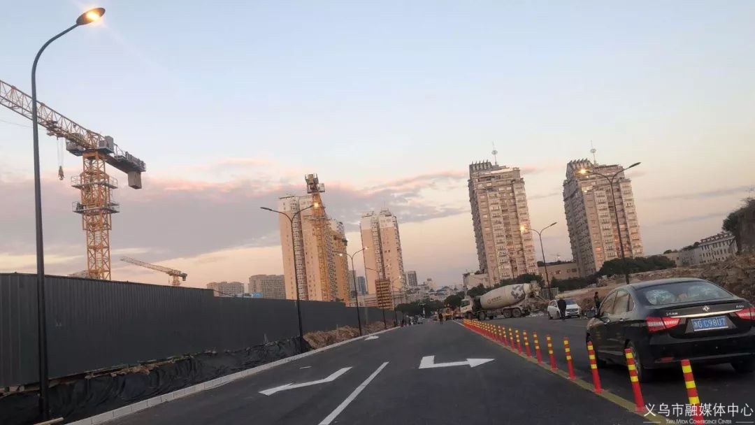 双向4车道!义乌市中心的这2条路正式通车_香山