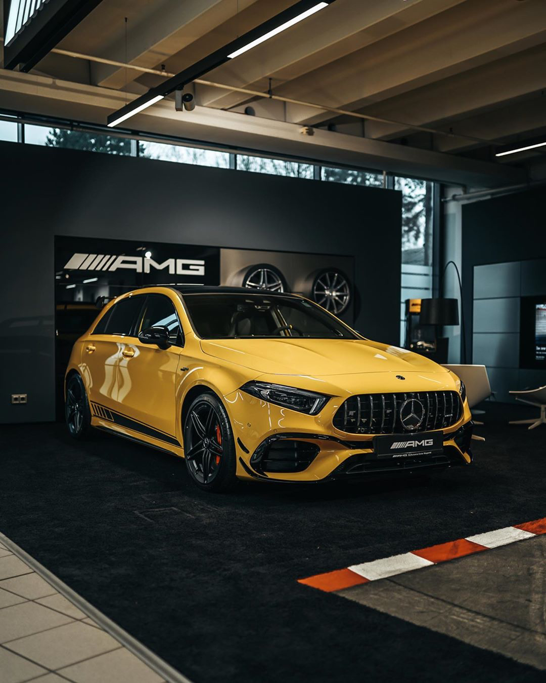 小钢炮奔驰amga45s