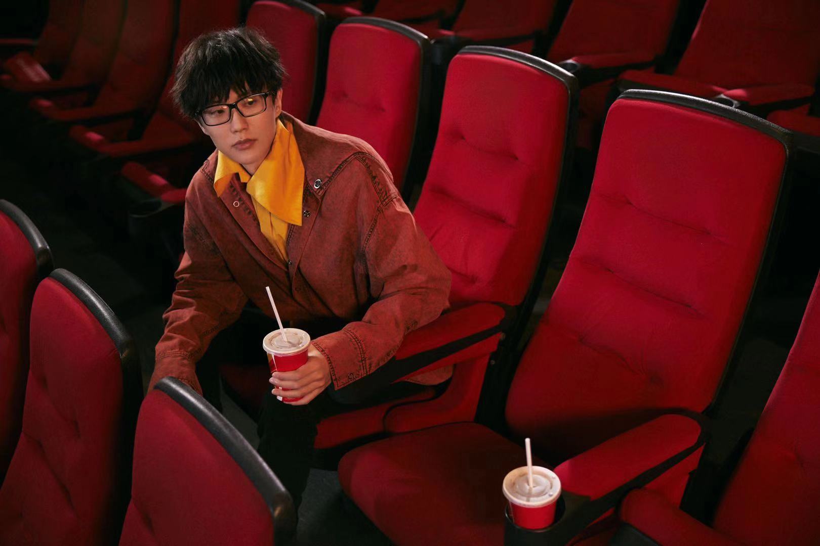 许嵩2020单曲羡慕温暖上线02用音乐带你听见一场电影