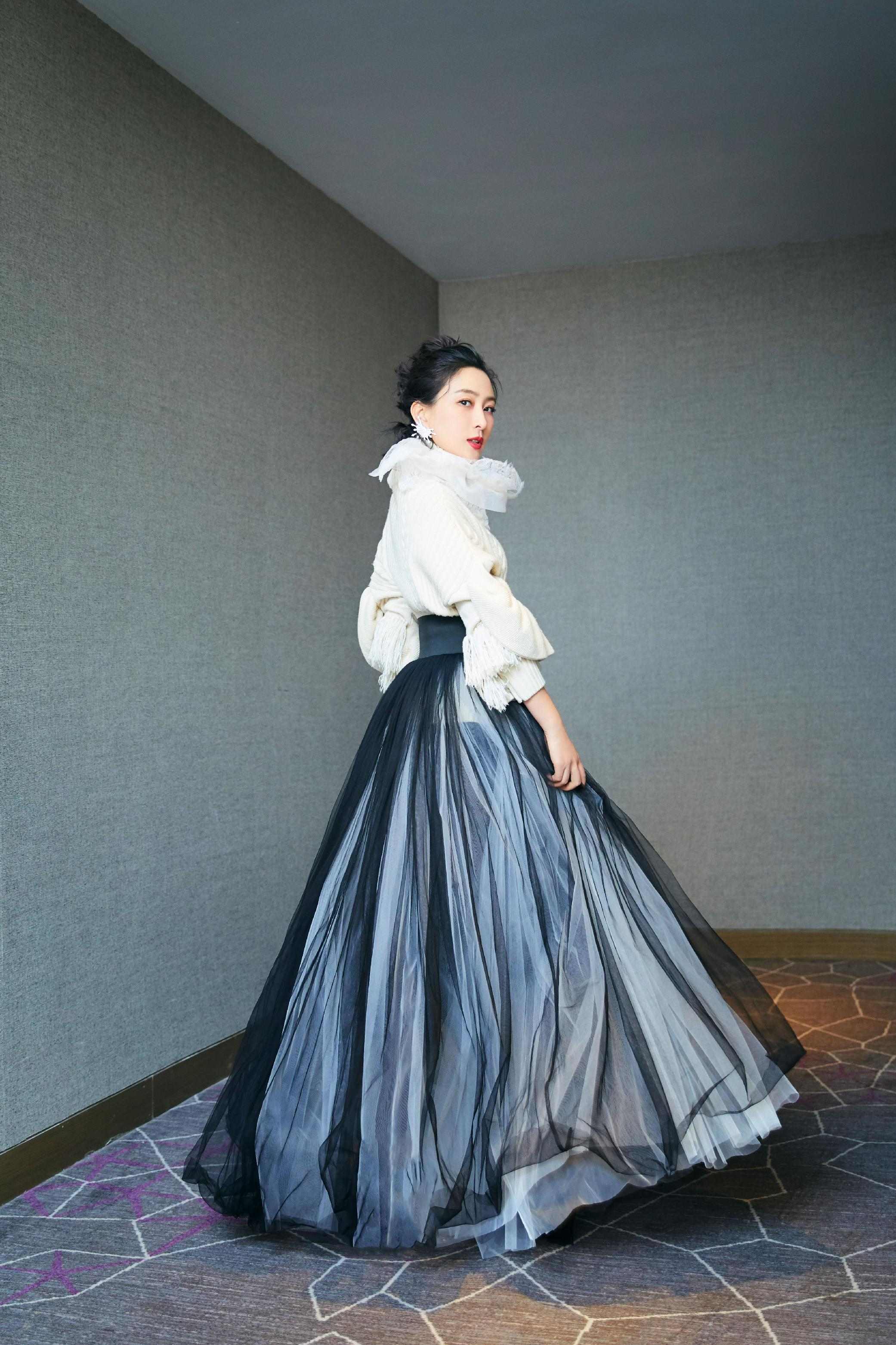 马苏献唱2020环球跨年冰雪盛典 以歌声致敬乡情温暖跨年