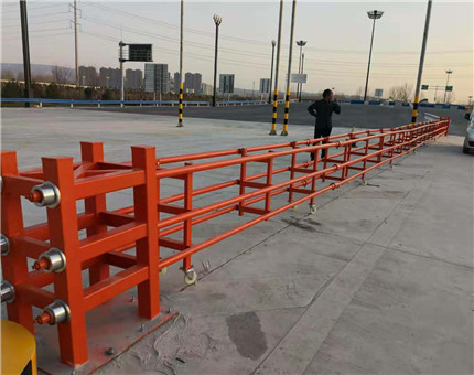 高性能活动护栏a新型高性能活动护栏a高性能活动护栏你了解多少