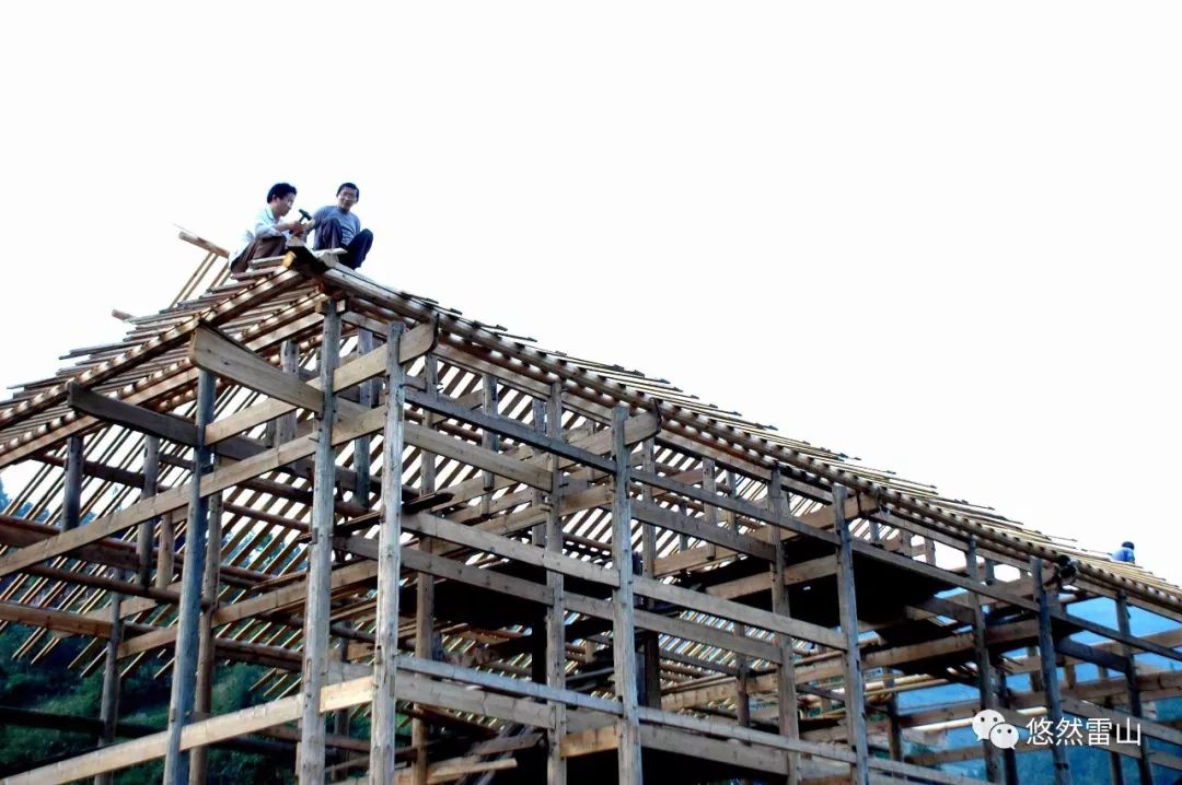 国家级非遗苗寨吊脚楼营造技艺他的由来讲究忌讳