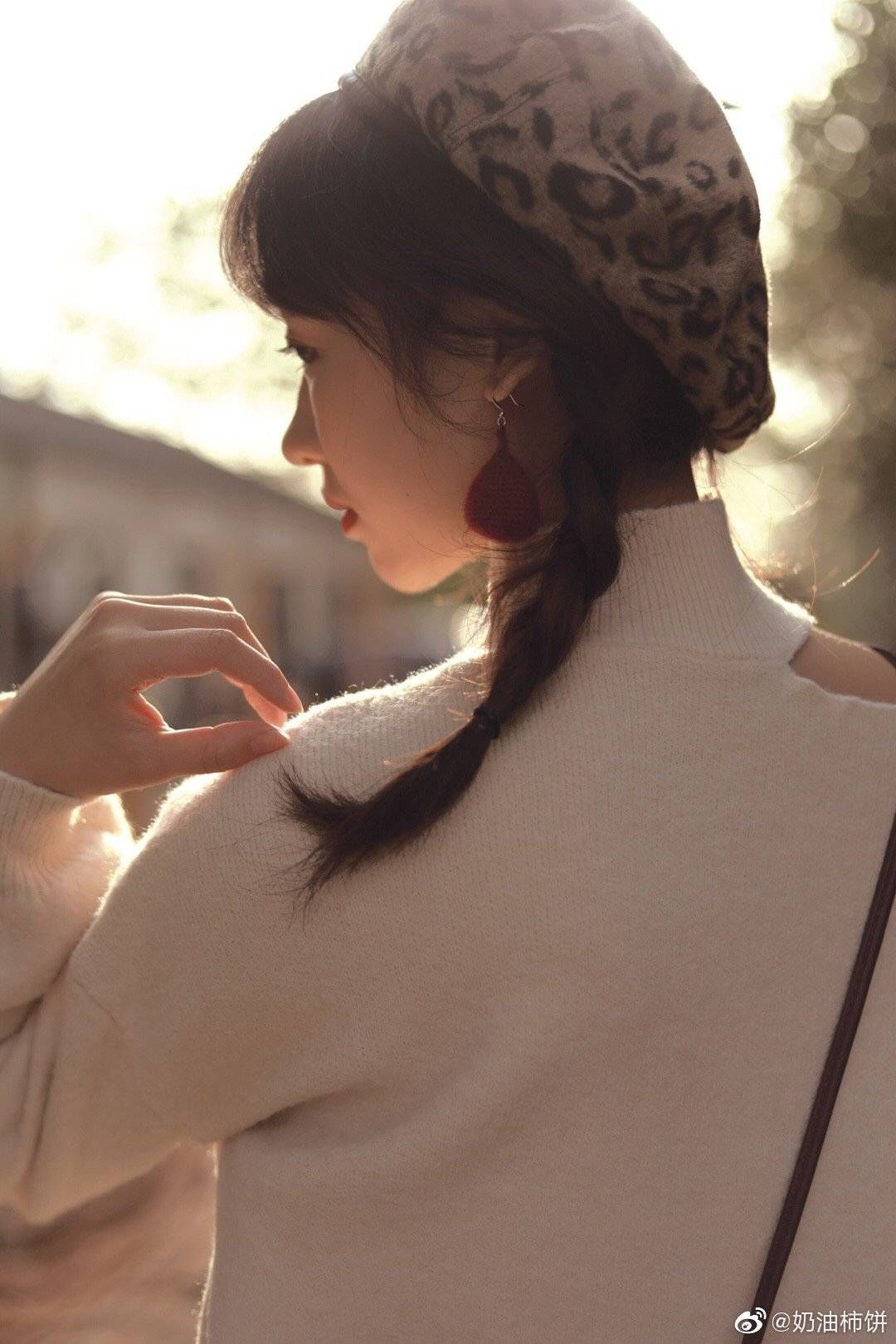 女神背影杀暴击啊啊啊啊我鼻血狂喷