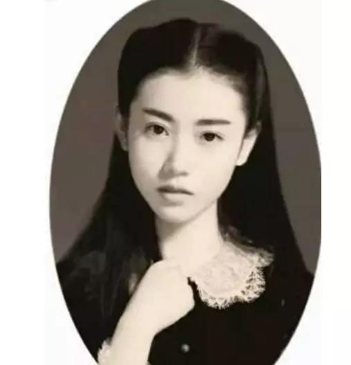 曾经的民国女神每天收上千封情书百年后竟被发现是男人