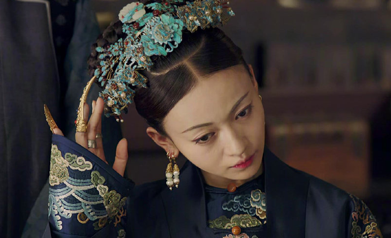 令人惊喜的是,虽然《金枝玉叶》是《延禧攻略》的番外,魏璎珞和弘历的
