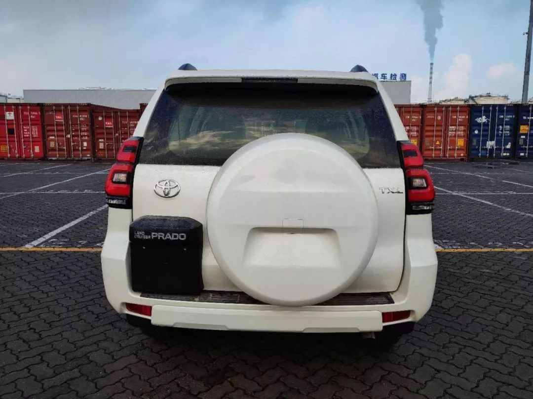 丰田霸道尾标txtxlvx代表什么意思教你区分它们的差别