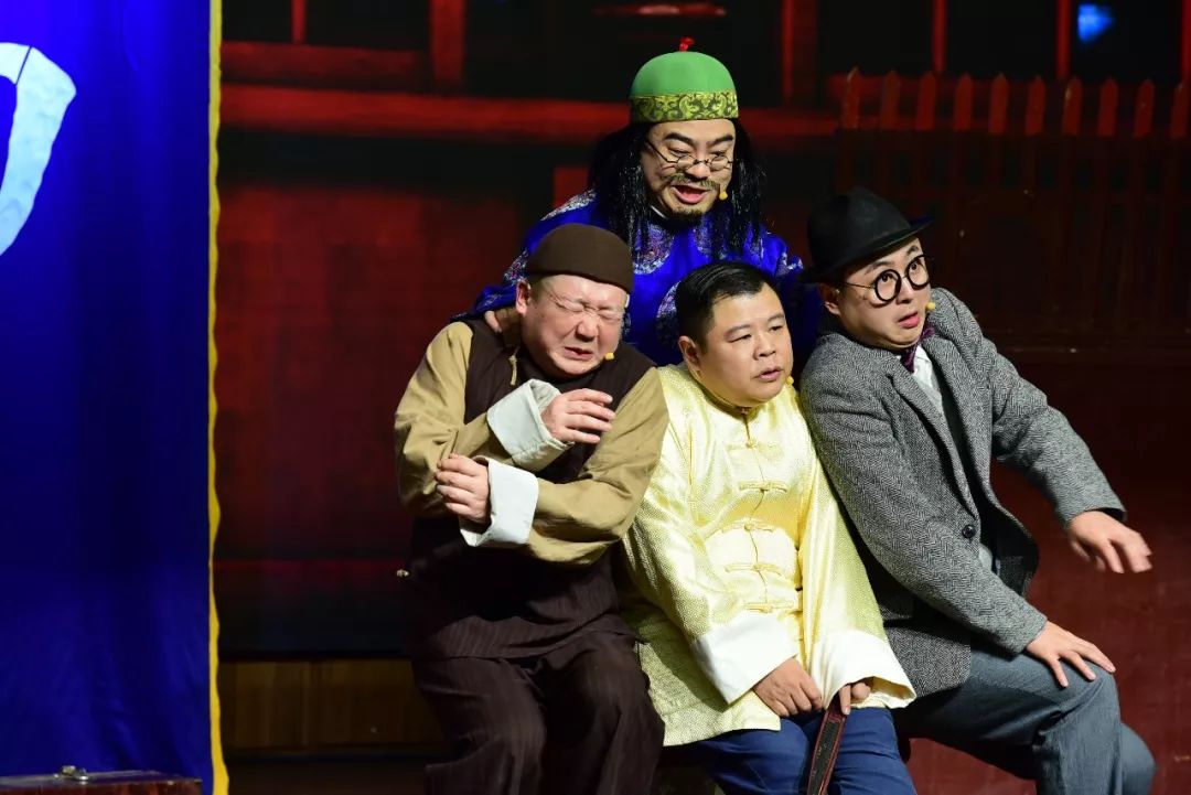 笑工场跨年大戏的彩蛋引得全场欢呼