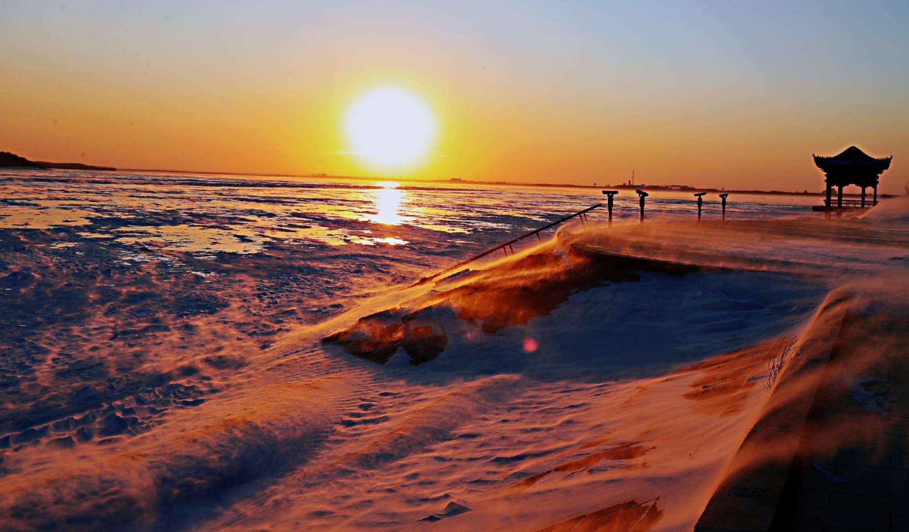 在中国东方第一县迎接2020年的第一缕阳光图