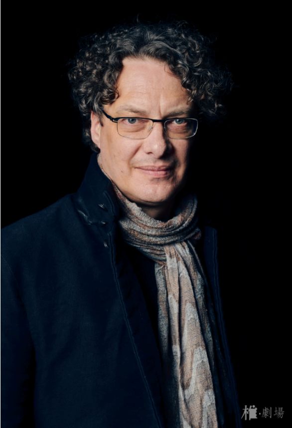 赫尔曼·梅尔维尔原著改编,王传君主演《抄写员巴特比》归来_舞台