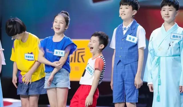 原创能让观众一秒忆起学生时代的综艺就服龙的传人3