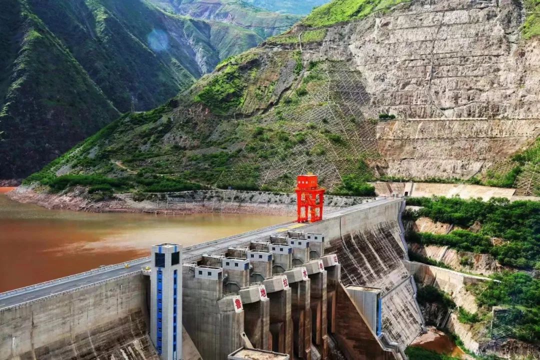 2019年12月5日,云南华电所属金沙江中游的梨园,阿海,鲁地拉水电站年