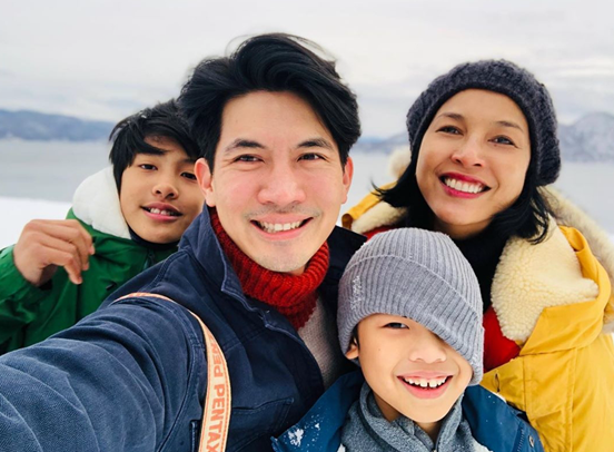 年初泰星扎堆旅行狗粮随意撒满满都是幸福