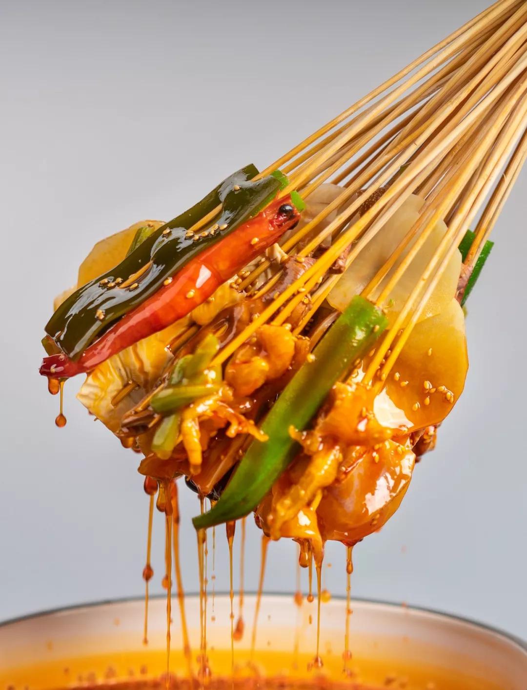 川老尹钵钵鸡免费请你吃一钵搅动乾坤