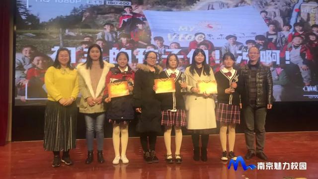 南京市第十八中學舉行2019迎新大合唱比賽(圖7)