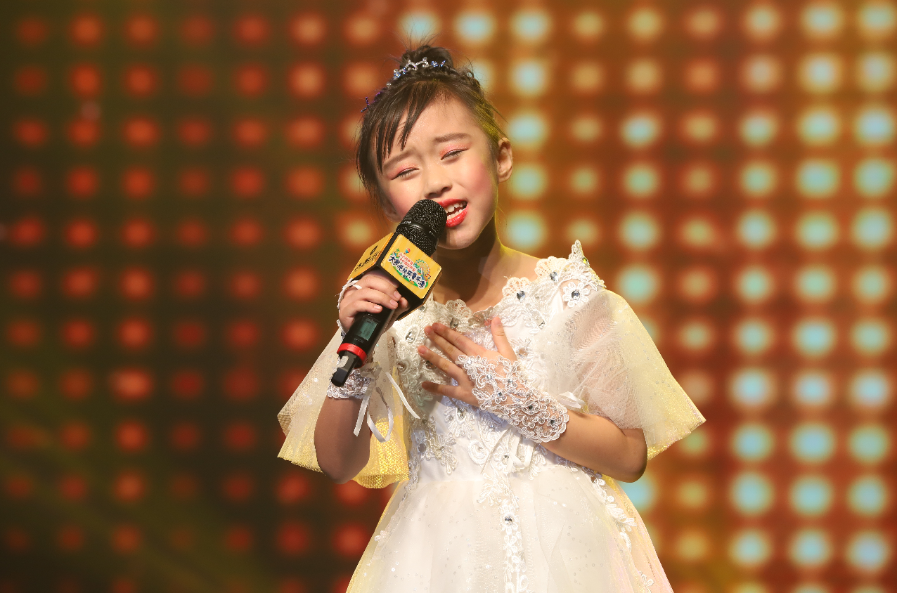中国童声天籁之音冠军图片