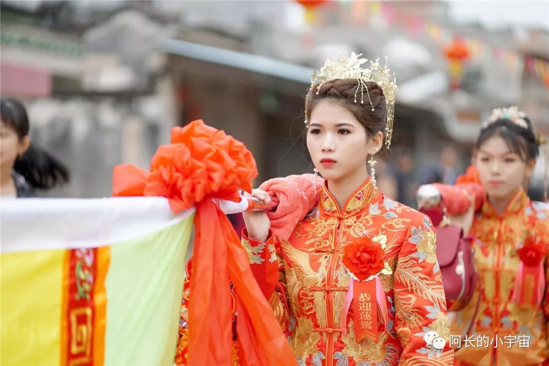 美爆了谷饶隔壁这个村最美女标图集