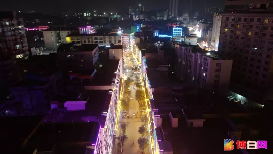 夜景美到爆!博白文化路,大街,新兴街竟然变成这样了!