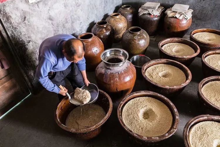 古法酿造留香千年它是沙县虾至爱的家乡酒