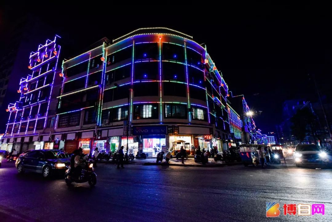 夜景美到爆!博白文化路,大街,新兴街竟然变成这样了!