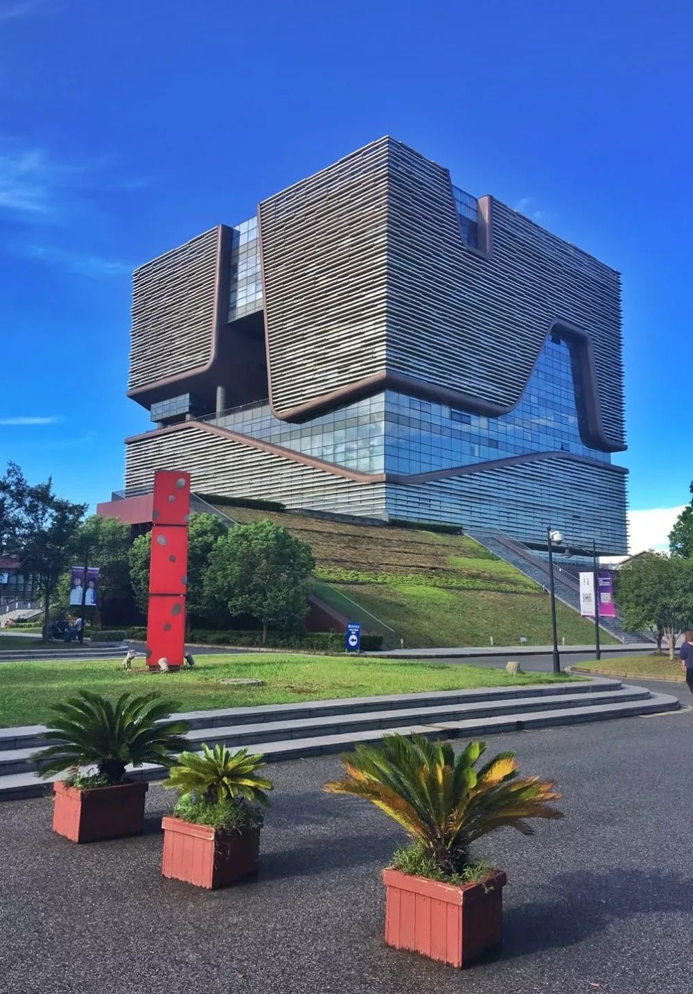 智能引领价值创造2020西浦人工智能产品设计创客马拉松报名启动