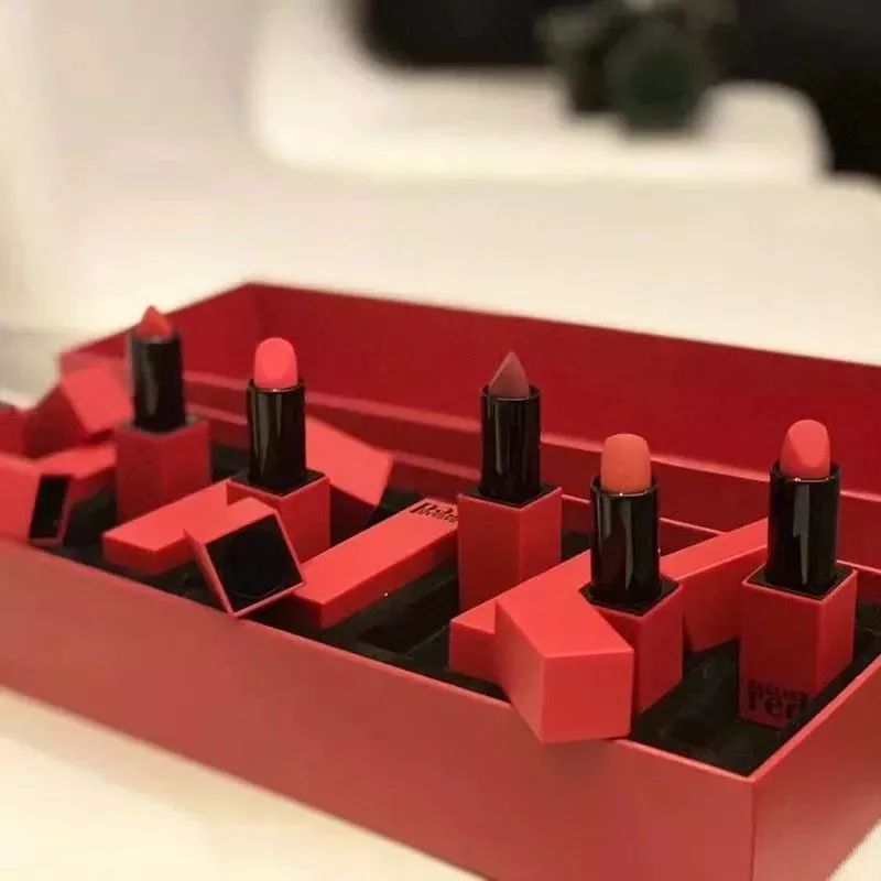 一折秒杀仅198元抢10支bazaarred芭莎红口红套装