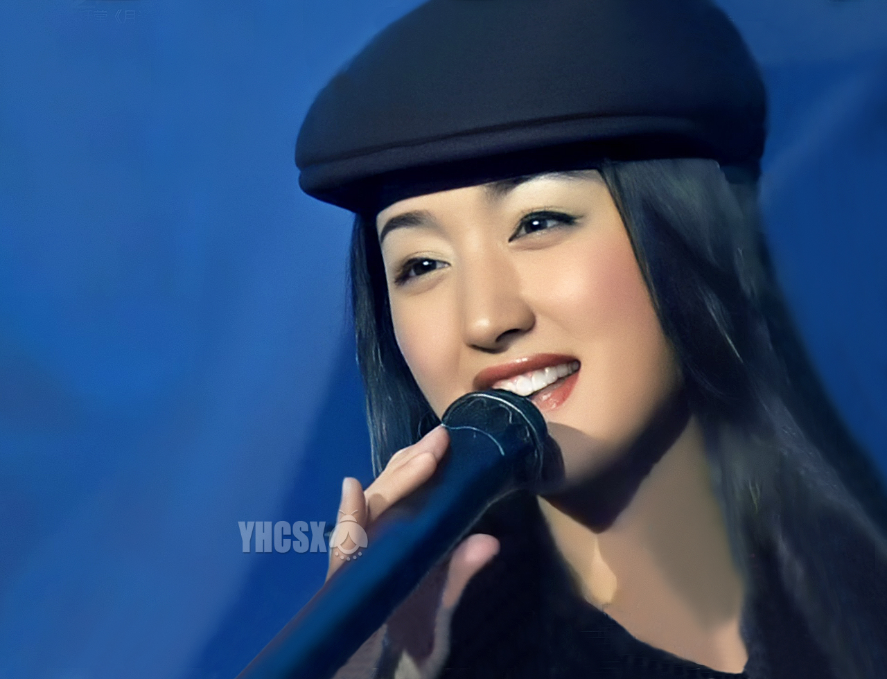 杨钰莹31岁时究竟有多美视频中随便截几张图便已倾国倾城