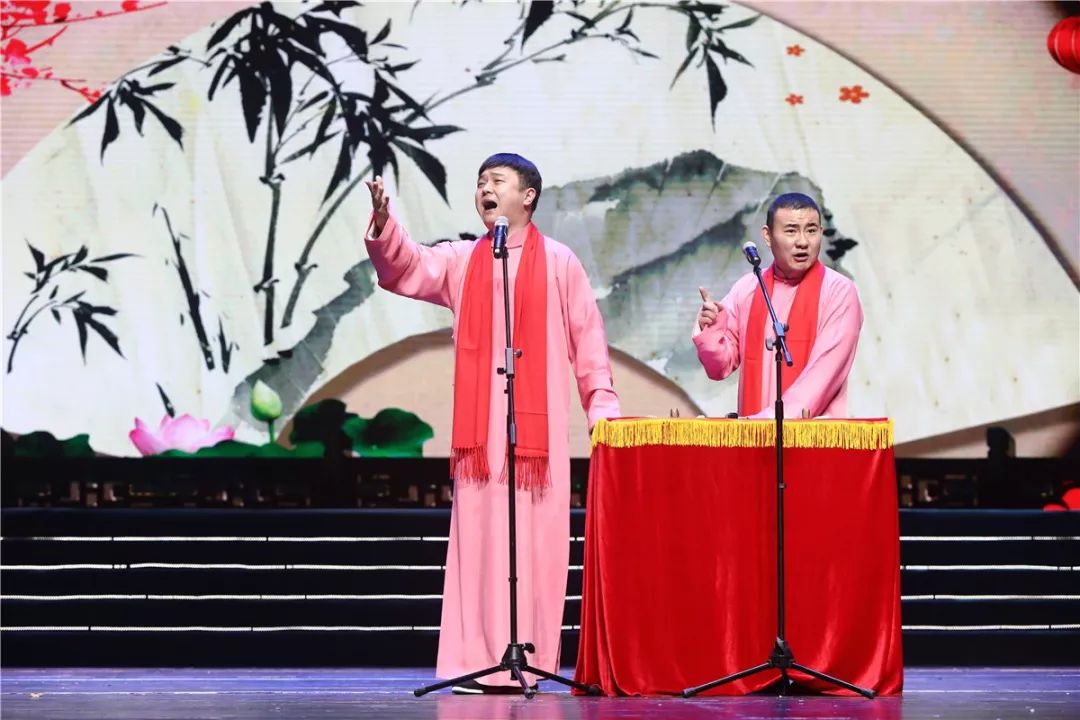 2020山东新年文艺晚会相声专场爆笑上演