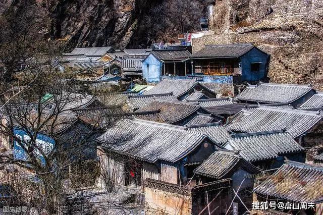 唐山历史悠久,爪村遗址早在4万年前就有人类劳作生息.