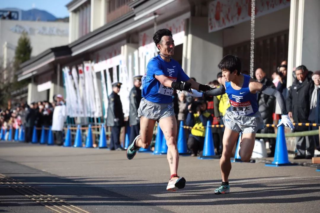 原创箱根驿传丨2171公里配速258青山学院重回王位