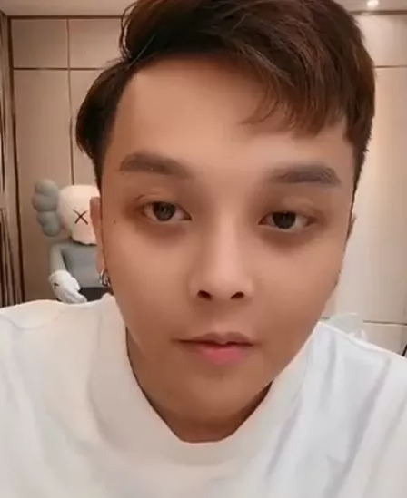 原创小猪先生公开吐槽韩安冉,都已经离婚了,你凭什么管我?