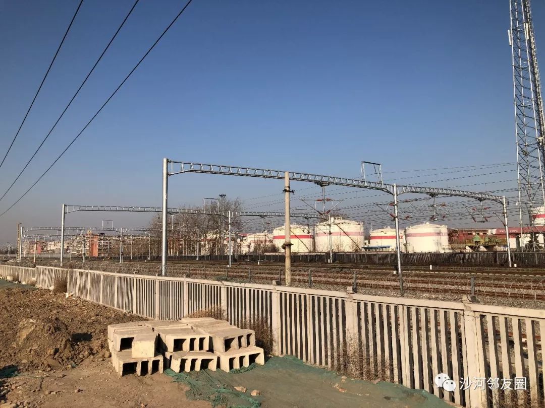 京张高铁沙河站 | 人行天桥正式投入使用