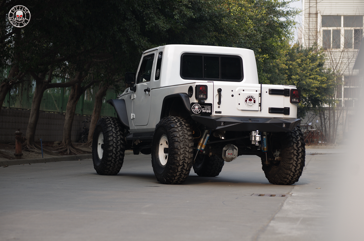 勇气极佳牧马人64l皮卡版改装