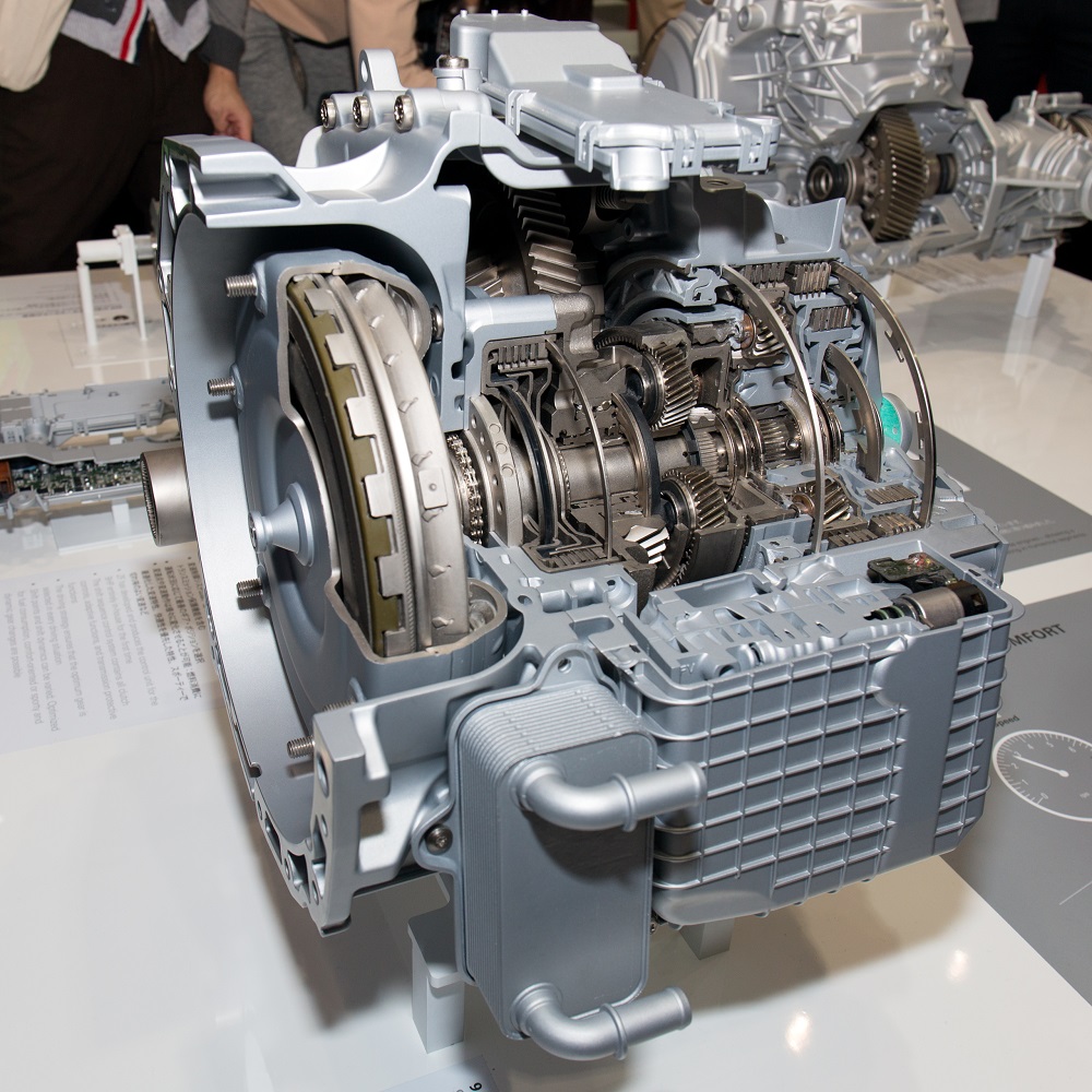 都是世界顶级变速箱,采埃孚怎么就卖不过爱信?