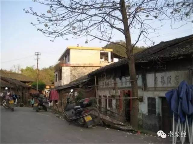 老照片,带我们倒回去眶南安_大余